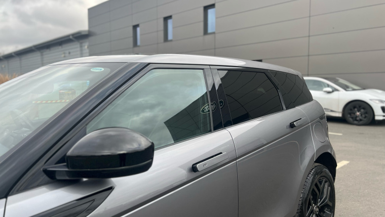 Land Rover Range Rover Evoque 1.5 P300e R-Dynamic HSE 5dr Auto Hatchback